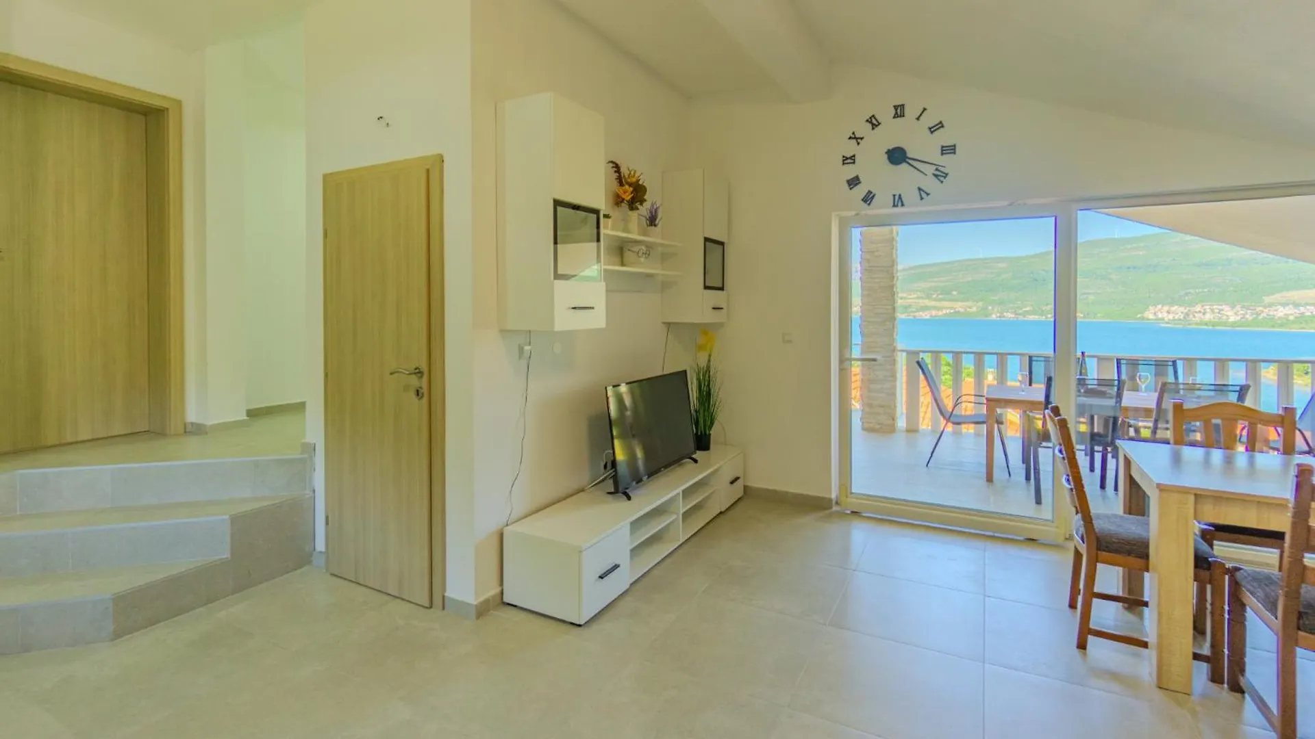 Panoramic Forest Retreat With Pool And Seaview Donji Karin アパート