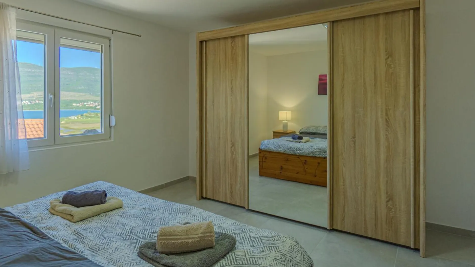 アパート Panoramic Forest Retreat With Pool And Seaview Donji Karin